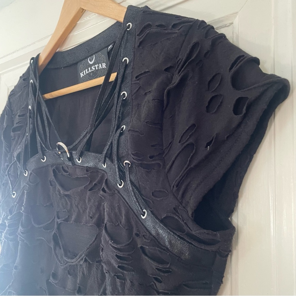 Black Distressed Strappy Short Sleeve Top - Picture 5 of 9